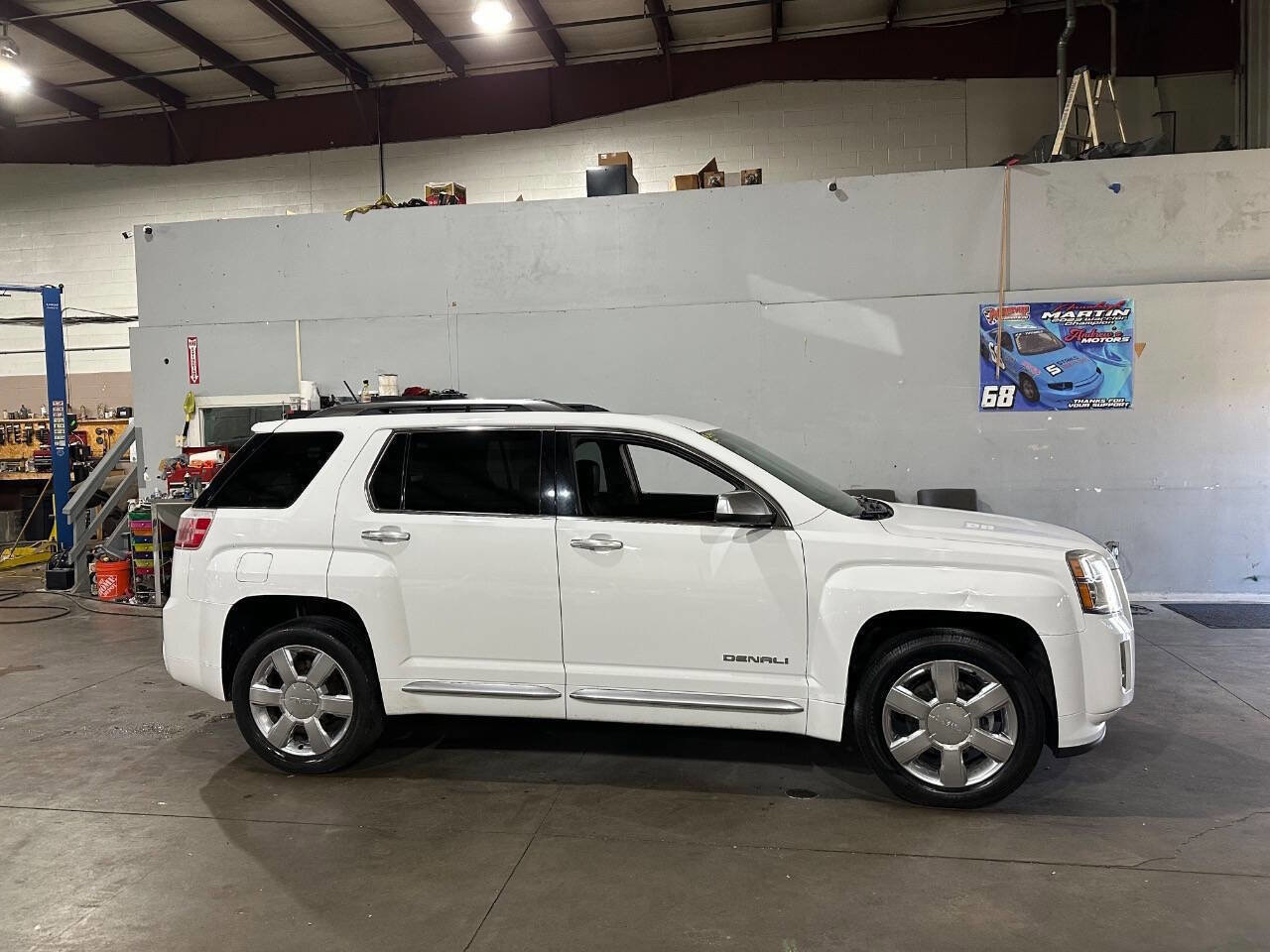Used 2015 GMC Terrain Denali image 2