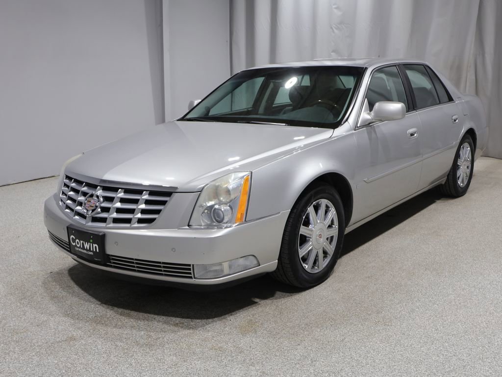 Used 2008 Cadillac DTS FWD image 7