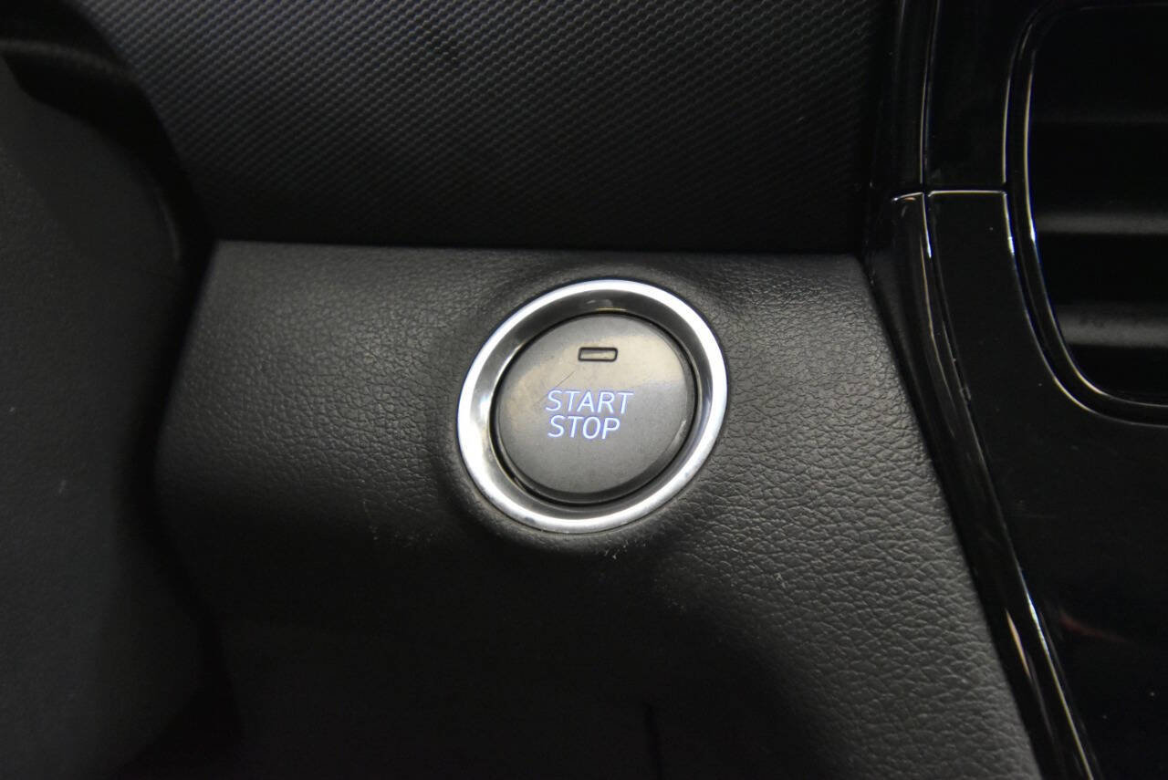 Used 2020 Hyundai Ioniq SE image 24