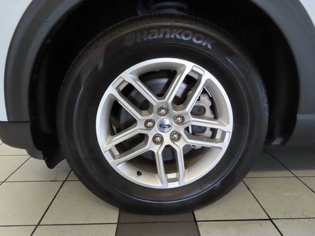 Used 2025 Ford Explorer Active image 15