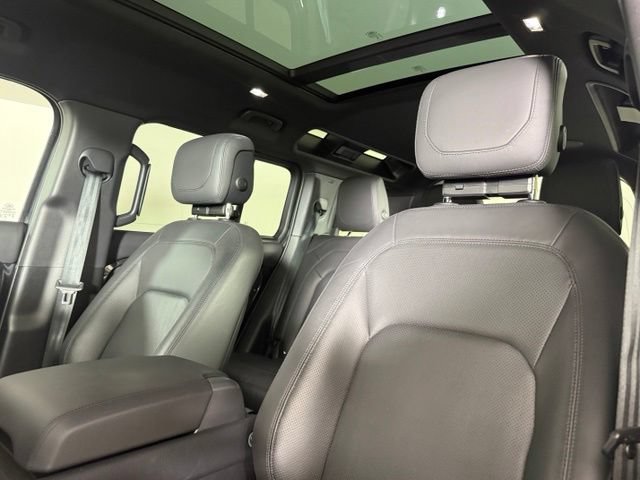 Used 2024 Land Rover Defender 110 Carpathian Edition AWD/4WD image 15