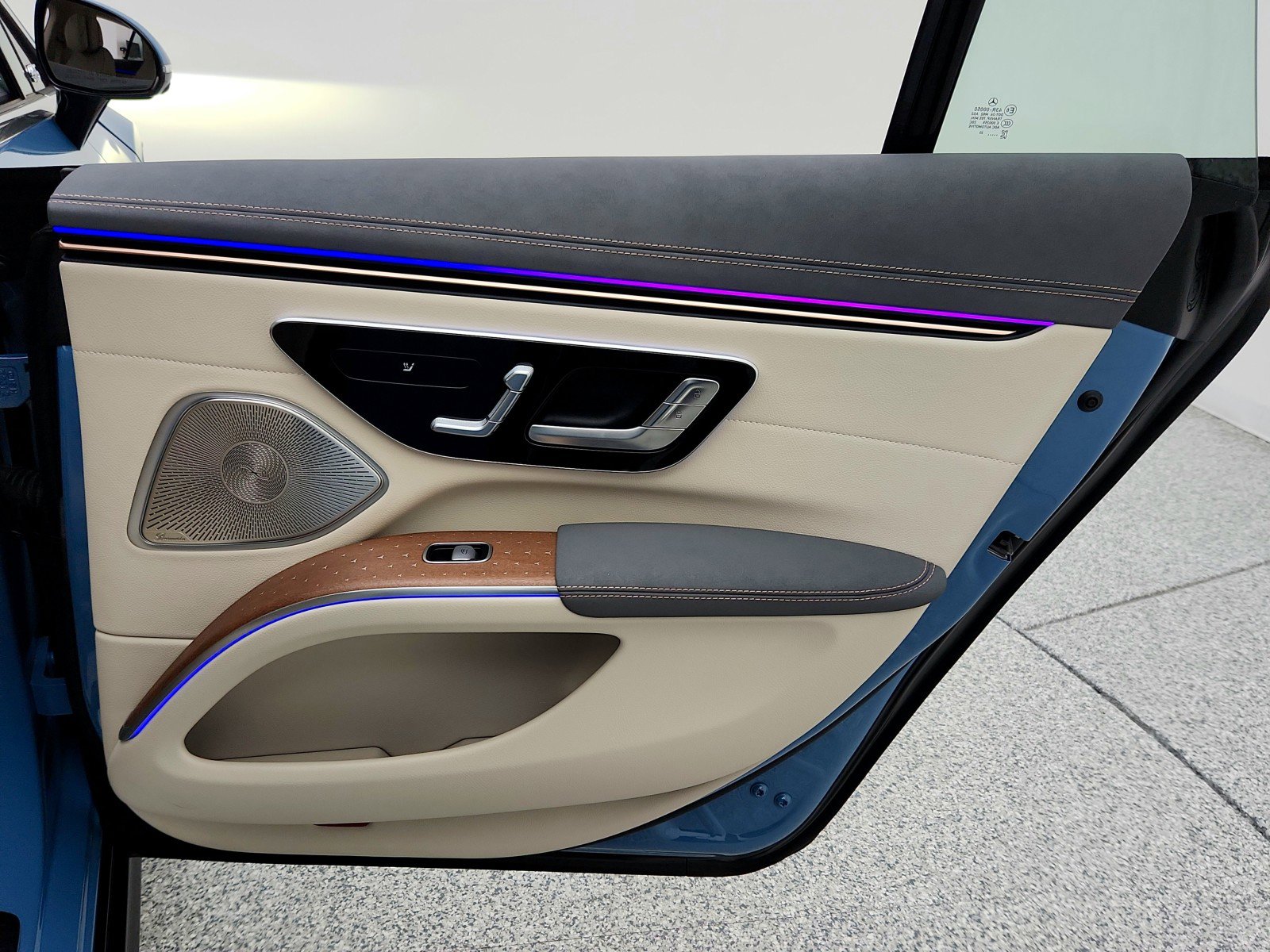 Certified 2025 Mercedes-Benz EQS 450+ Sedan image 33