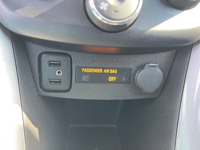 Used 2020 Chevrolet Trax LT w/ LT Convenience Package image 21