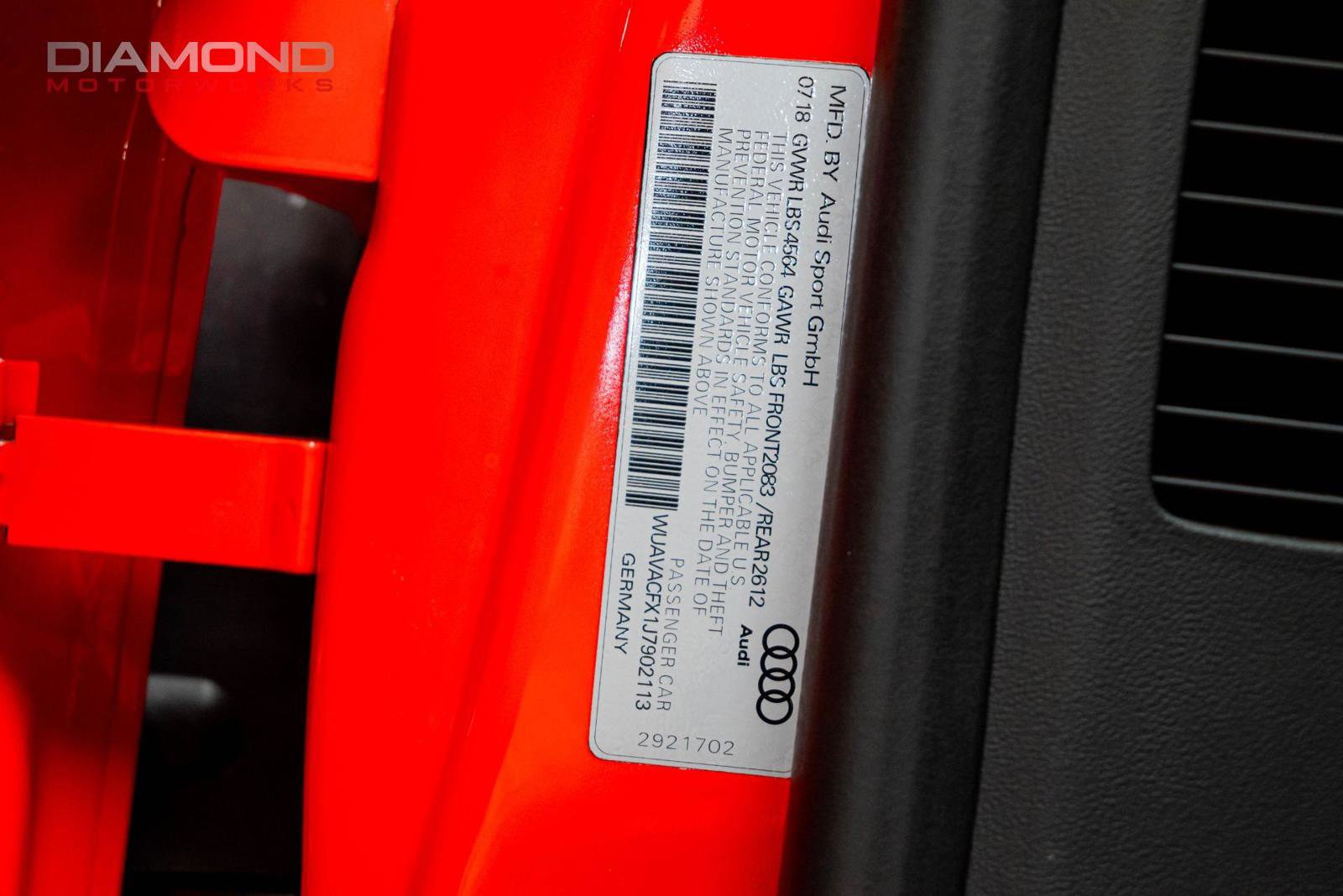 Used 2018 Audi R8 V10 w/ Carbon Exterior Package image 70