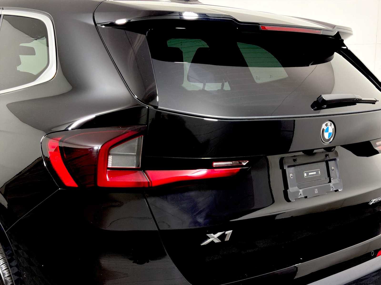 Used 2024 BMW X1 xDrive28i w/ Convenience Package AWD/4WD image 26