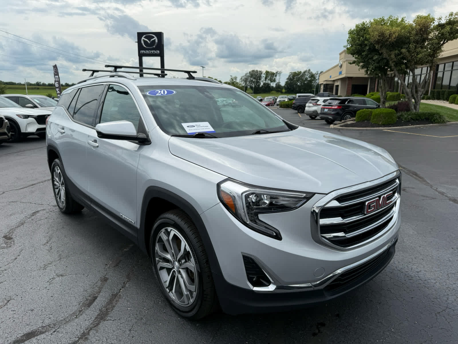 Used 2020 GMC Terrain SLT w/ Preferred Package AWD/4WD image 1