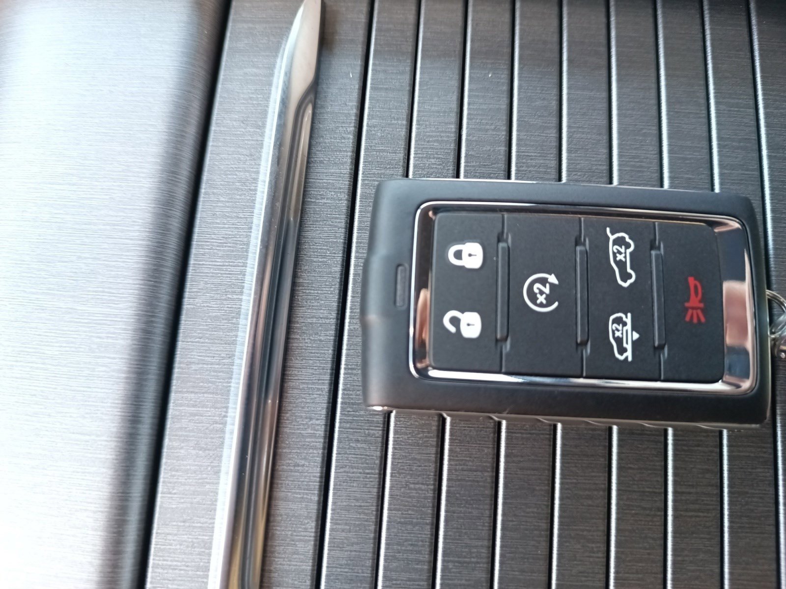 New 2025 Jeep Wagoneer Series II image 28