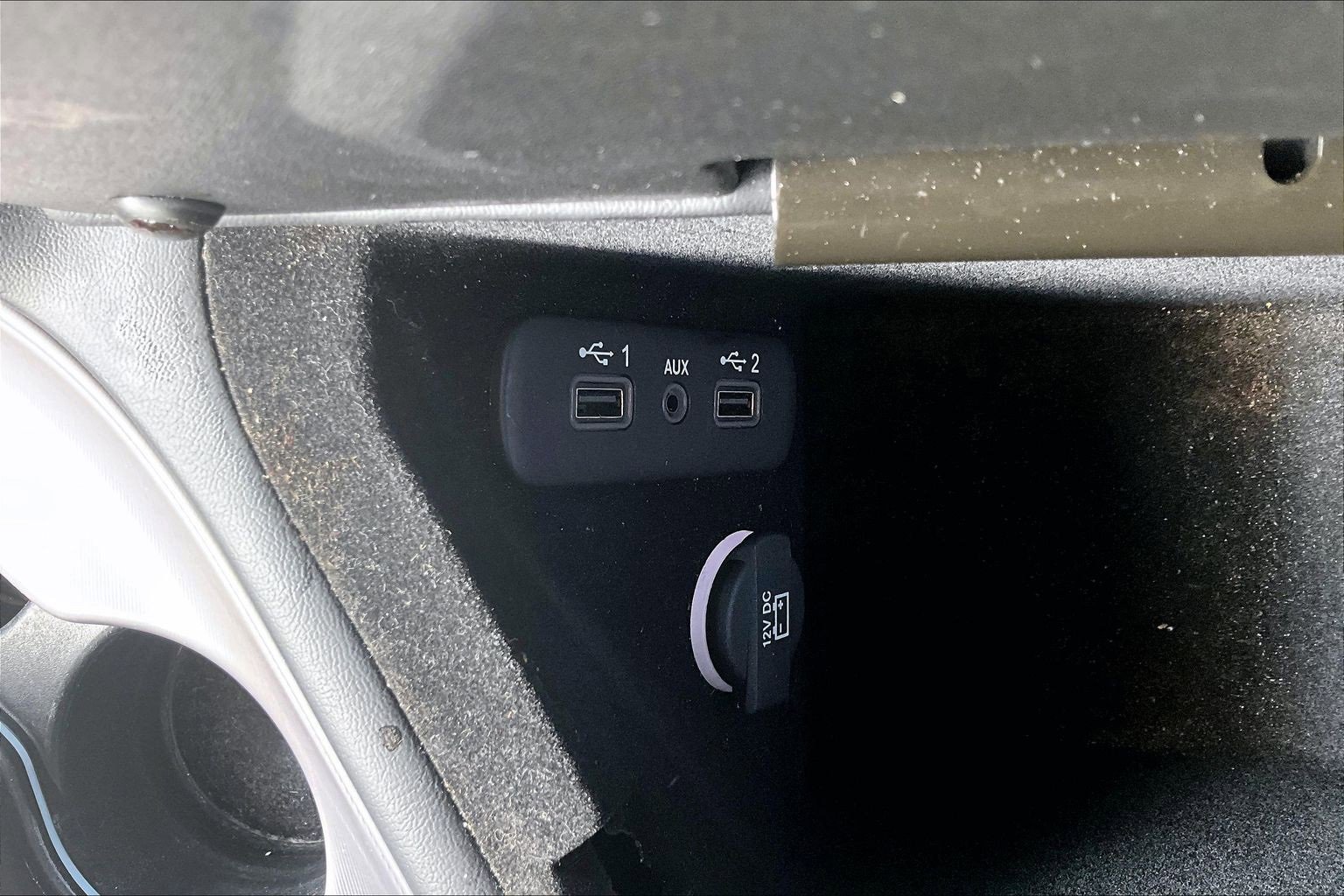 Used 2023 Dodge Challenger SXT w/ Plus Package image 16