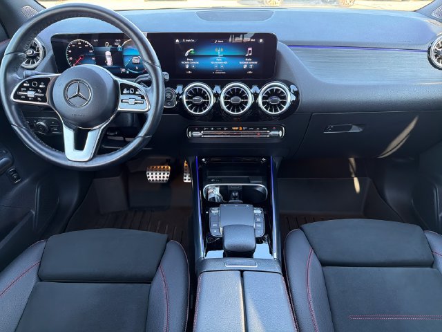 Used 2023 Mercedes-Benz GLA 250 4MATIC image 9