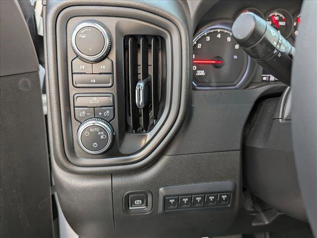 Used 2022 GMC Sierra 3500 Pro w/ Convenience Package image 15