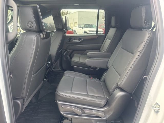 New 2026 GMC Yukon XL Denali w/ Denali Reserve Package AWD/4WD image 30