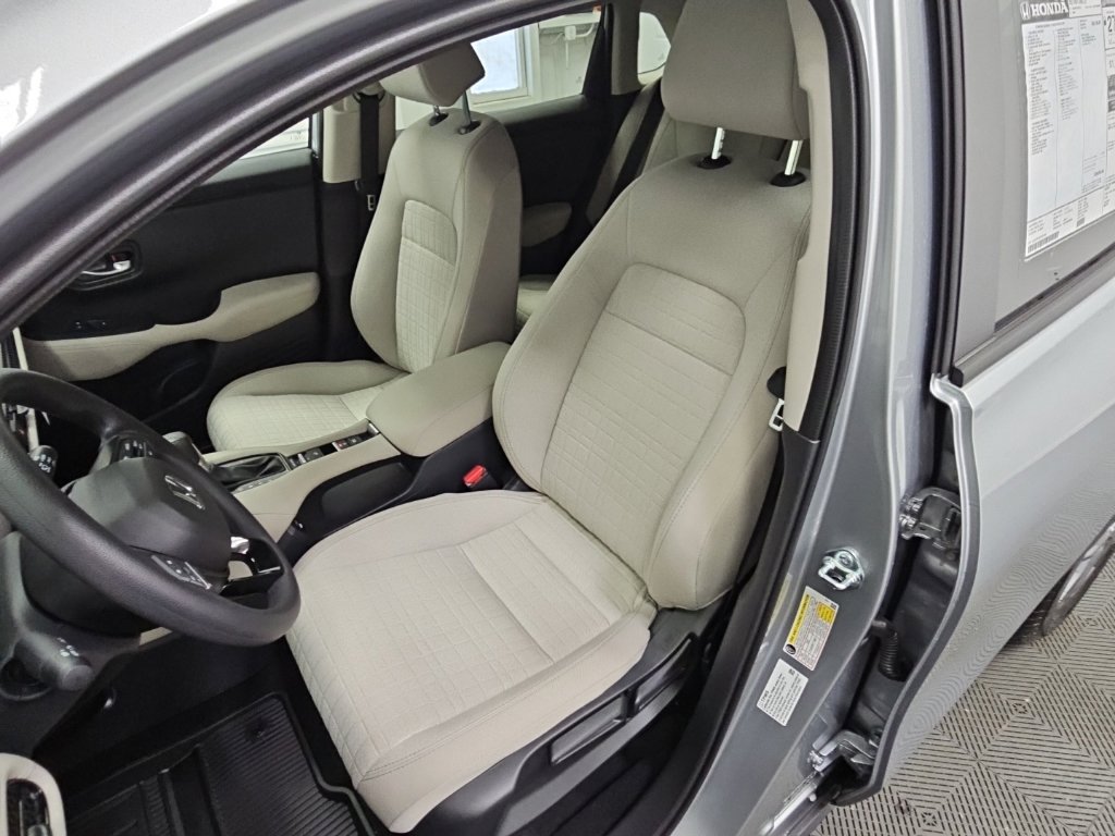 New 2027 Honda HR-V LX image 25