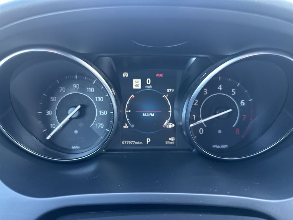 Used 2018 Jaguar E-PACE R-Dynamic S image 15