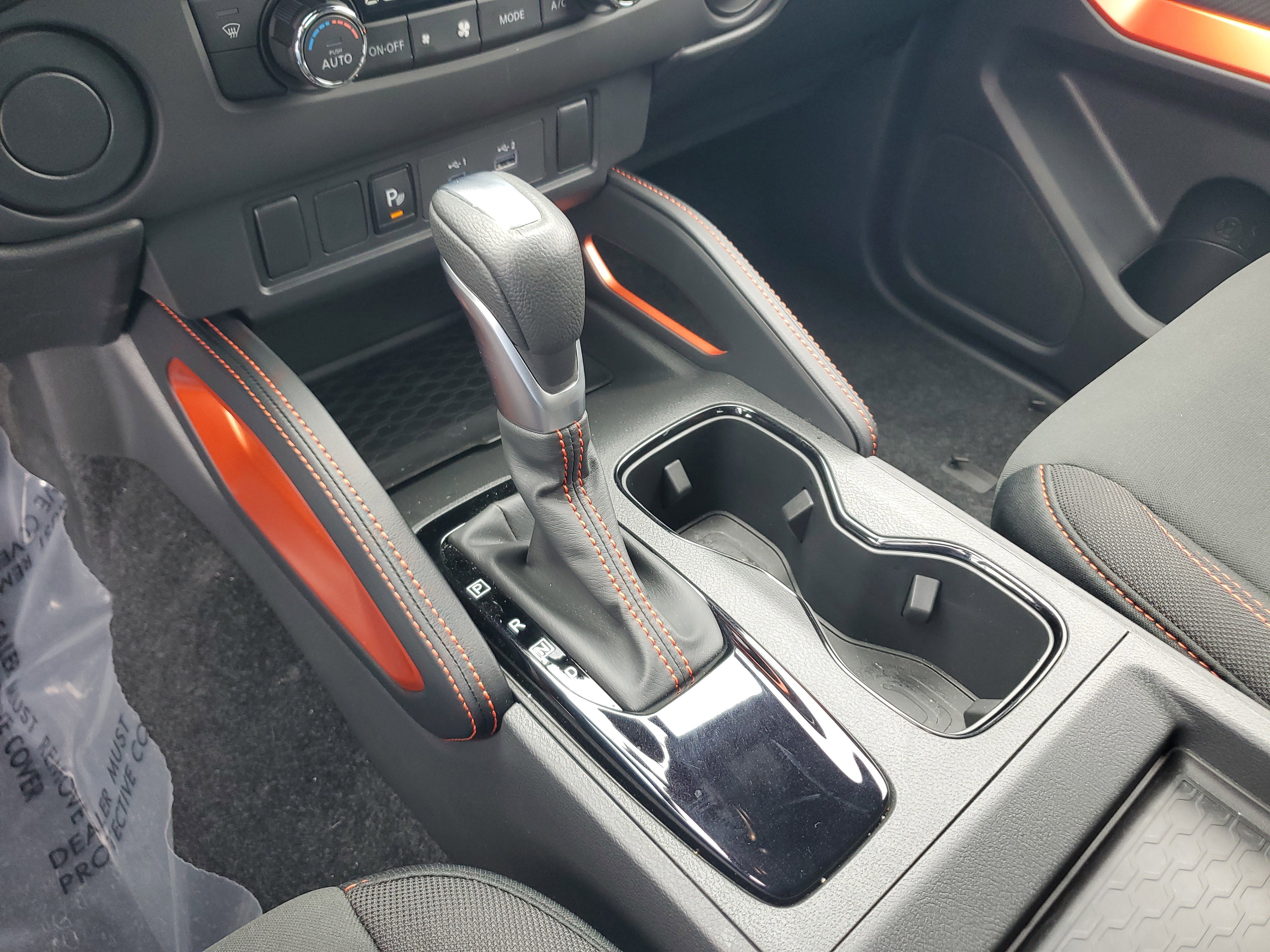 Used 2024 Nissan Frontier Pro-X w/ Technology Package image 25