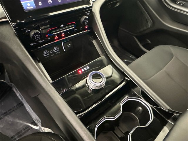 Certified 2023 Jeep Grand Cherokee L Laredo image 28