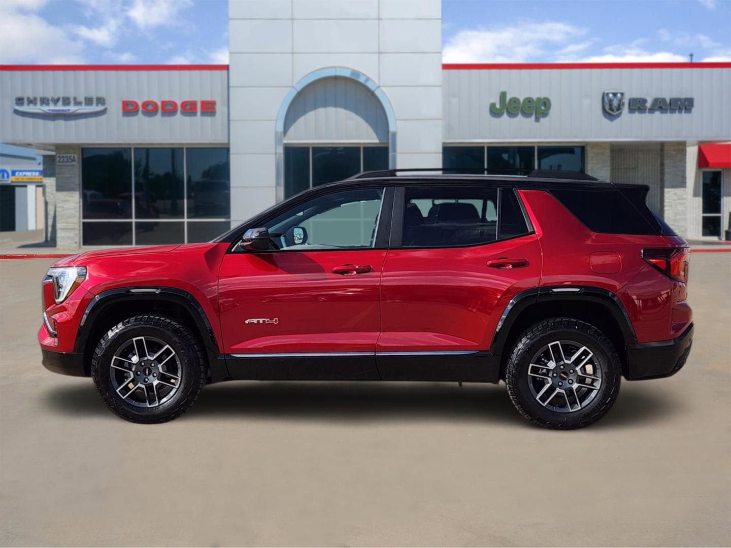 Used 2026 GMC Terrain AT4 w/ Convenience Package III image 3