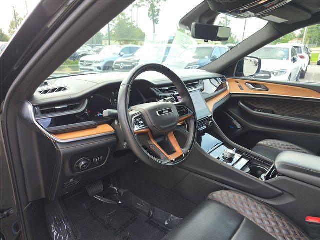 Used 2022 Jeep Grand Cherokee Summit AWD/4WD image 23