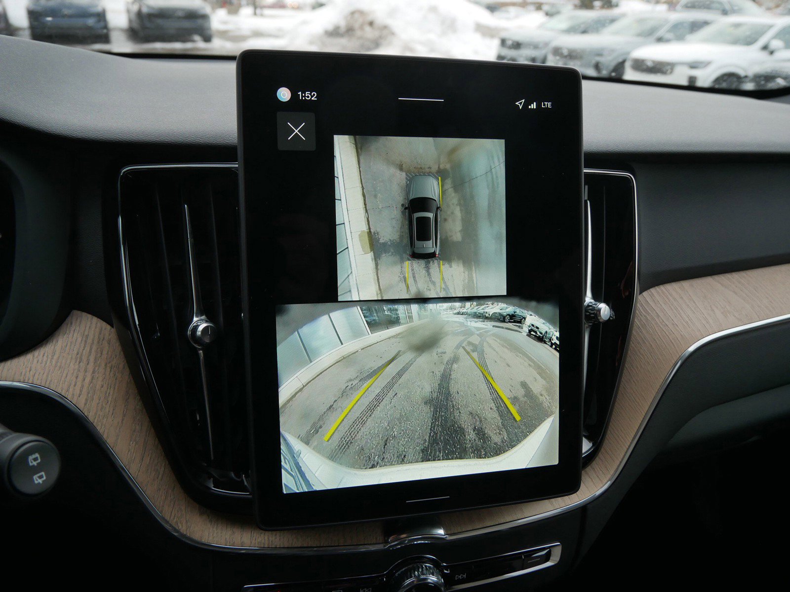 New 2026 Volvo XC60 T8 Plus w/ Protection Package Premier image 10