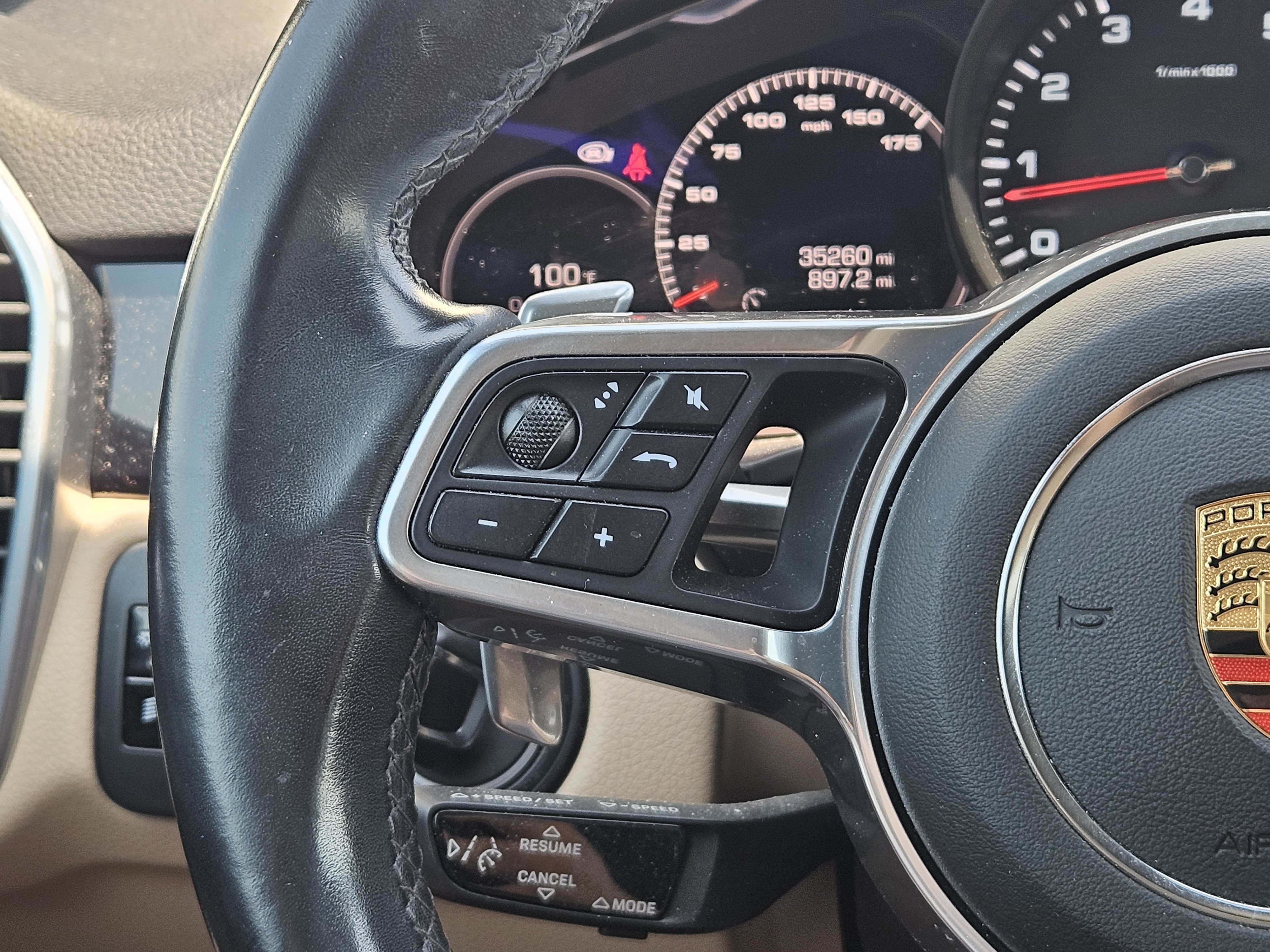 Certified 2021 Porsche Cayenne Coupe AWD/4WD image 26