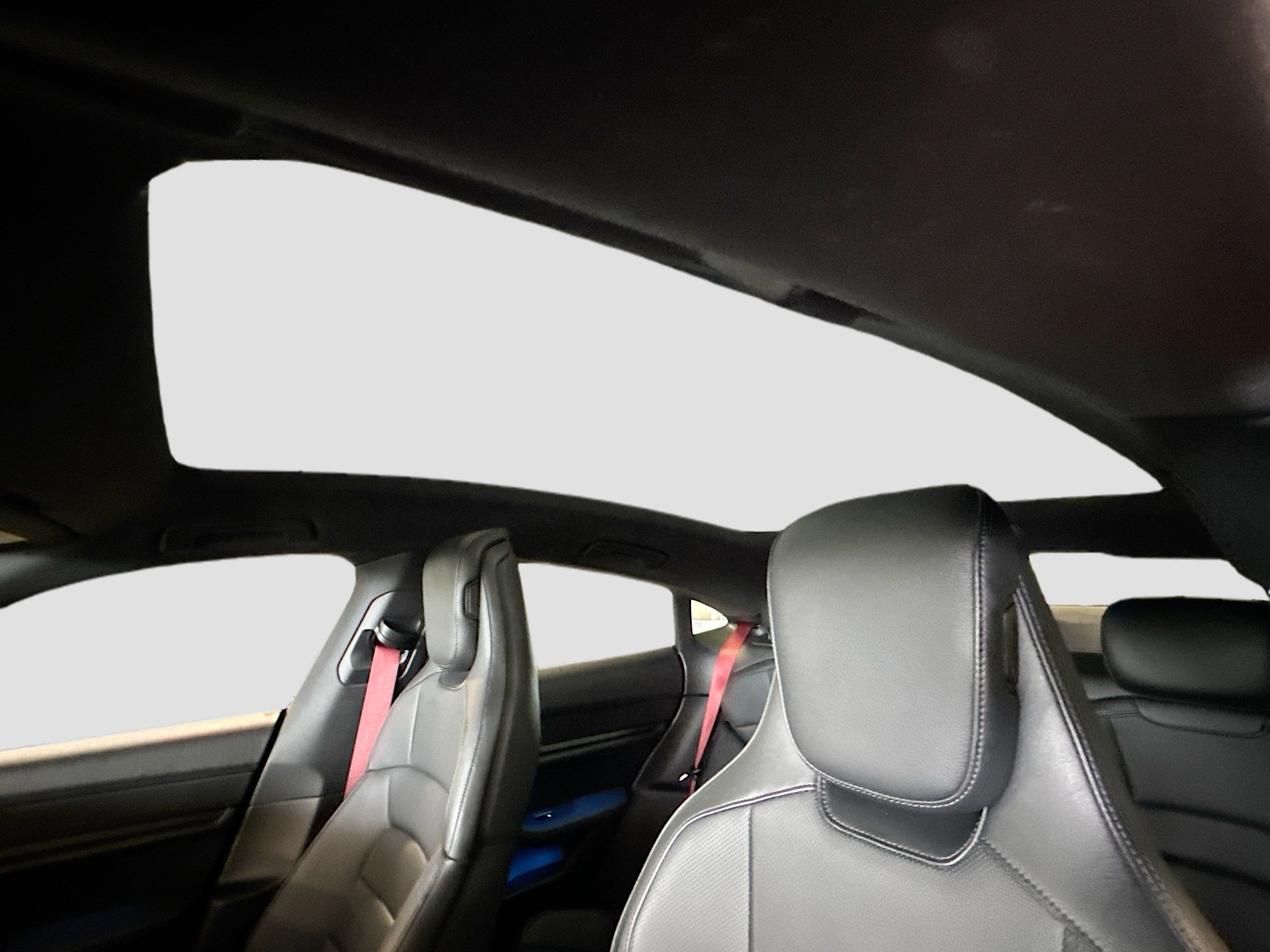 Used 2023 Porsche Taycan w/ Premium Package image 21