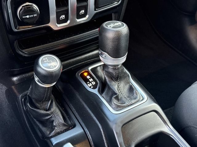 Certified 2019 Jeep Wrangler Sport AWD/4WD image 24