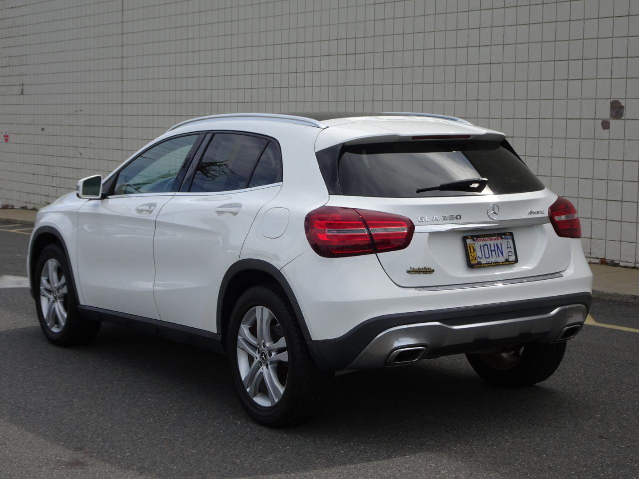 Used 2018 Mercedes-Benz GLA 250 4MATIC image 5