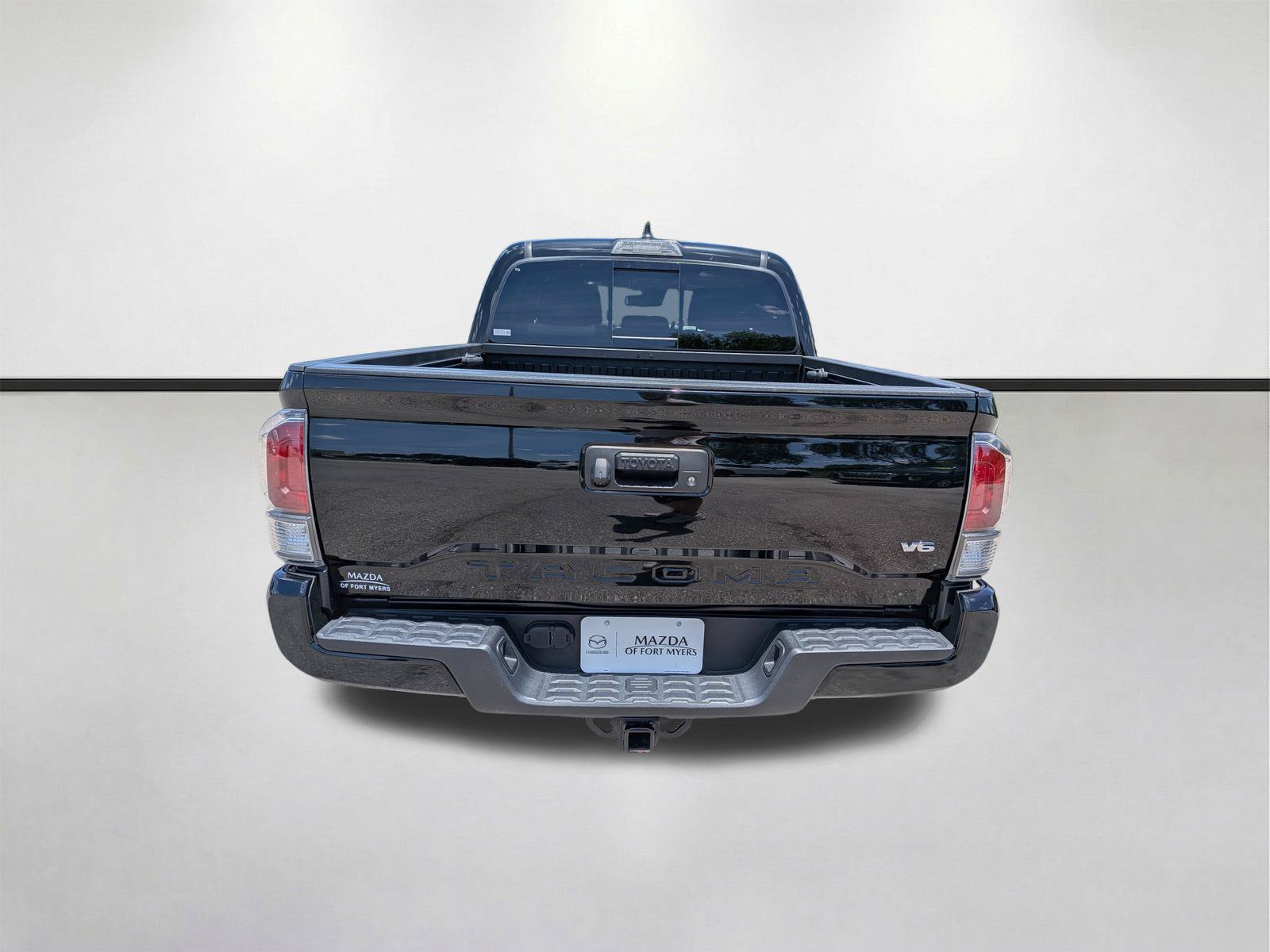 Used 2023 Toyota Tacoma TRD Sport RWD image 5