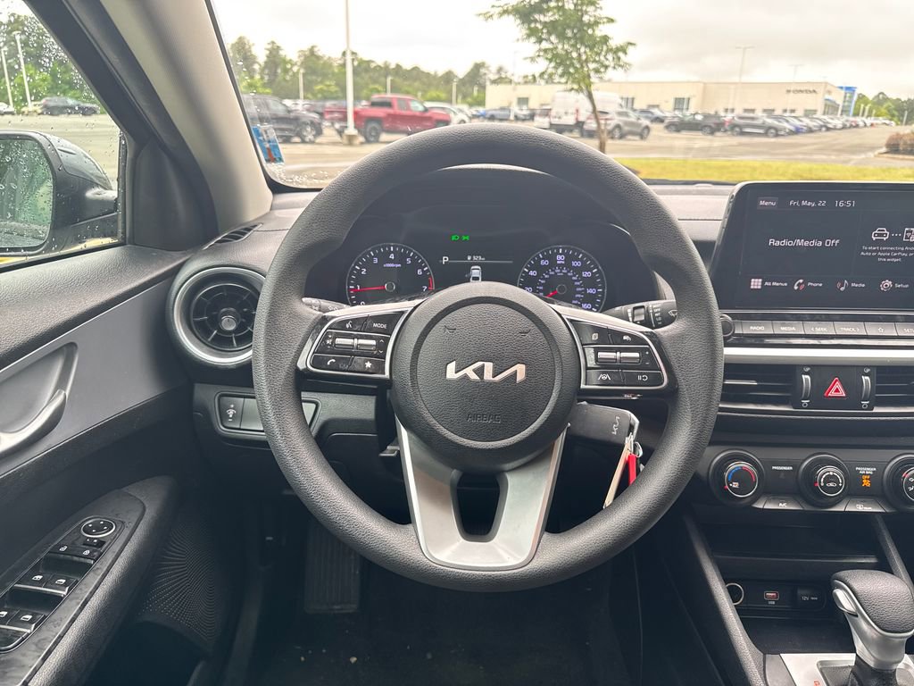 Used 2023 Kia Forte LXS FWD image 19