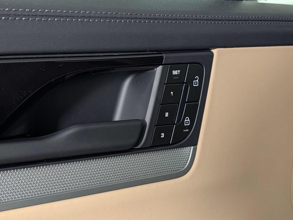 New 2026 Porsche Cayenne AWD/4WD image 26