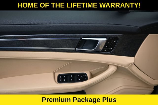 Used 2017 Porsche Panamera 4 AWD/4WD image 13