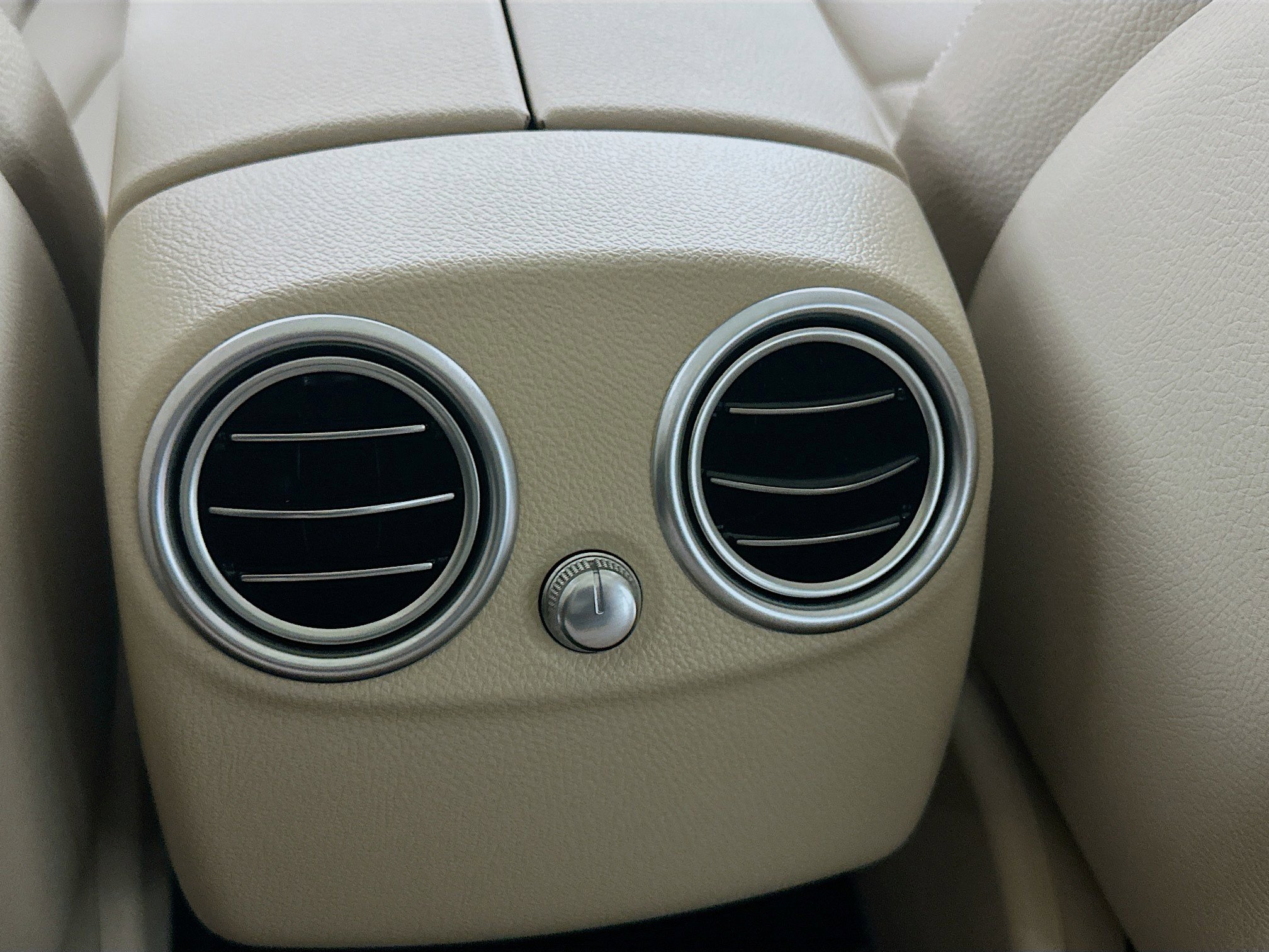 Used 2022 Mercedes-Benz GLC 300 GLC 300 image 28