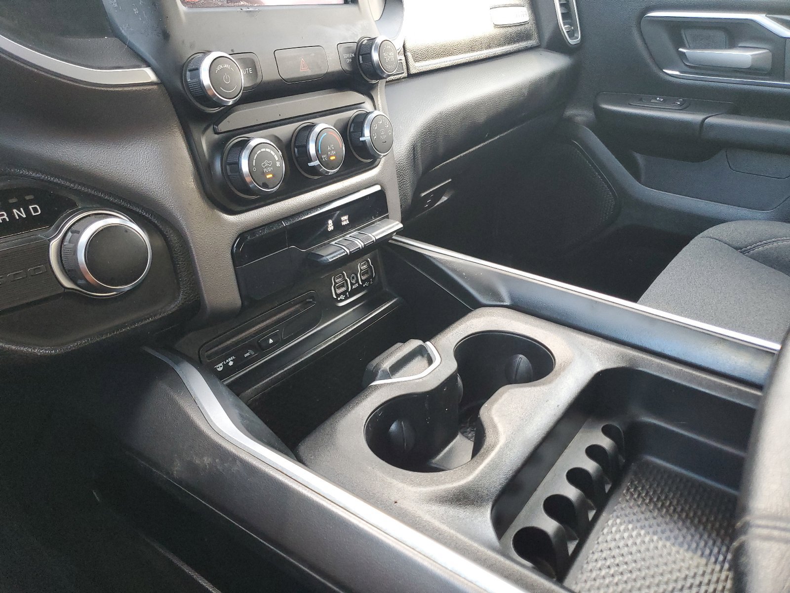 Used 2019 RAM 1500 Big Horn RWD image 29