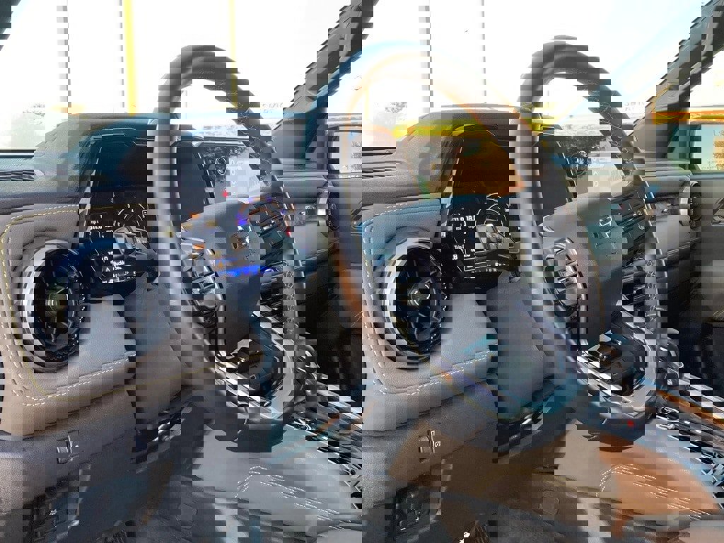 Used 2024 Chevrolet Colorado ZR2 image 9