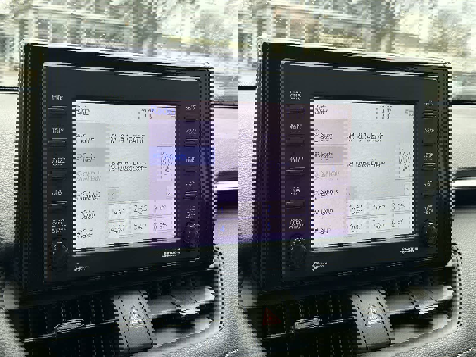 Used 2022 Toyota RAV4 XLE image 18