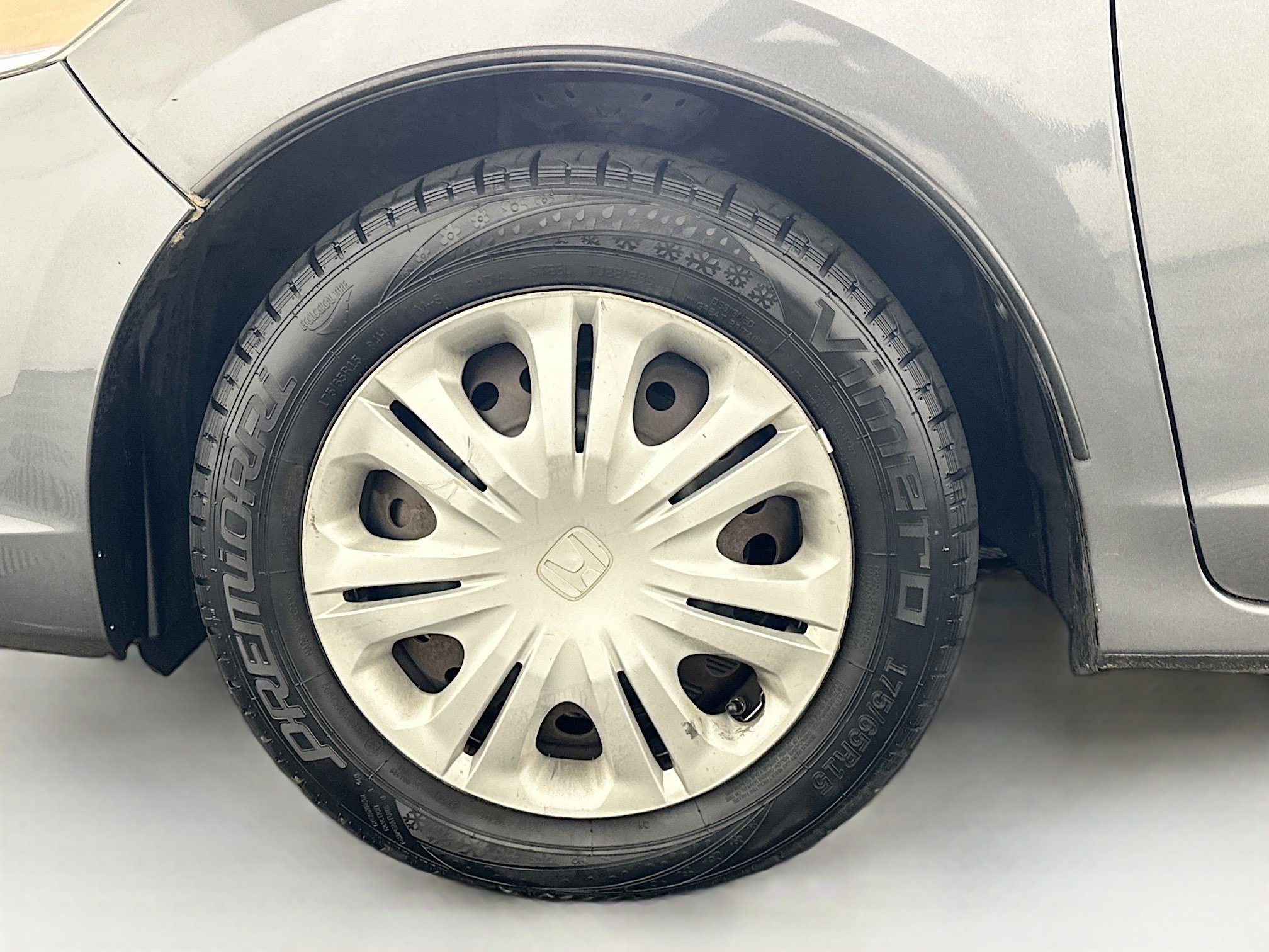 Used 2010 Honda Insight LX image 11
