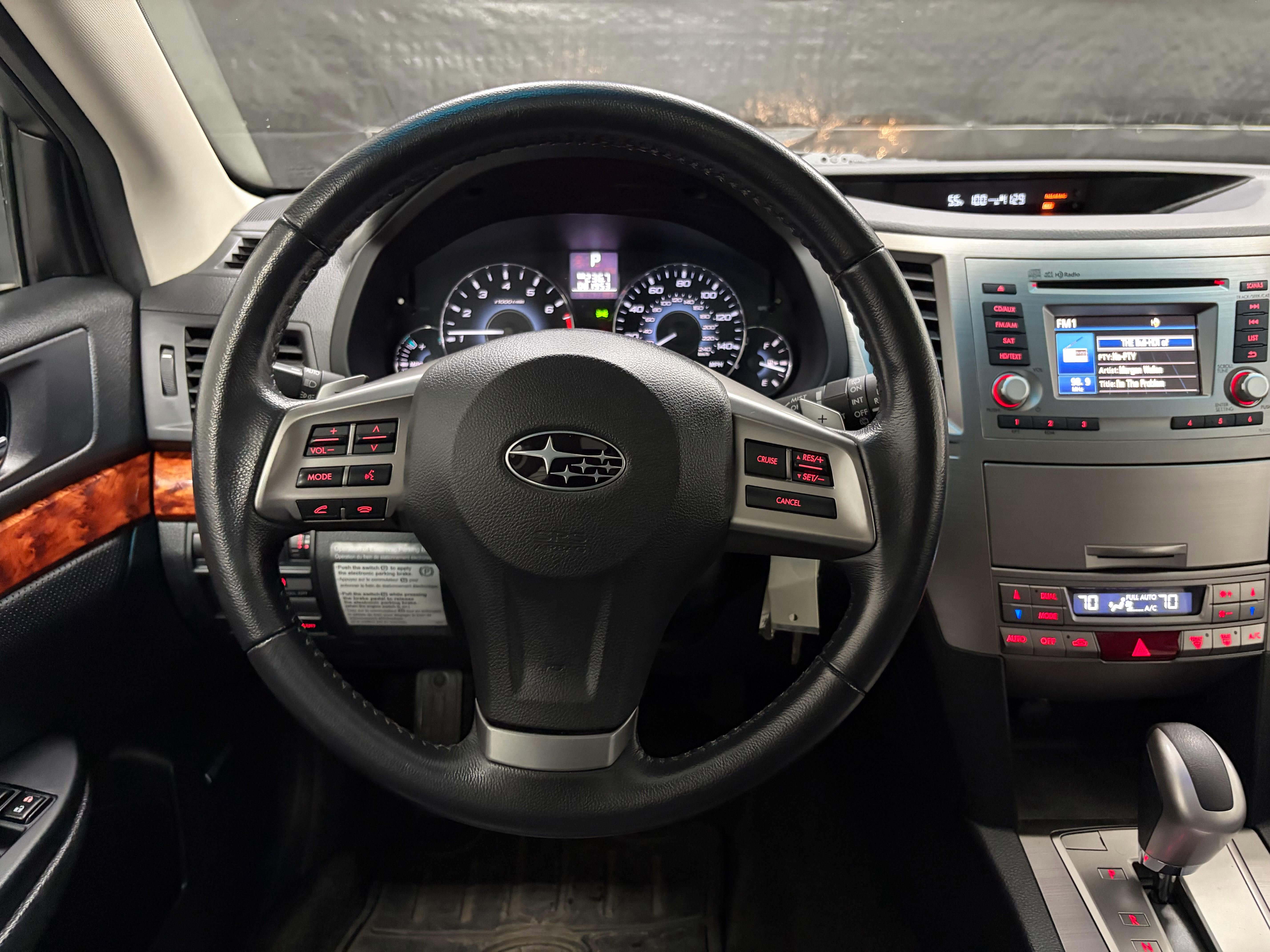 Used 2012 Subaru Outback 2.5i Limited image 11