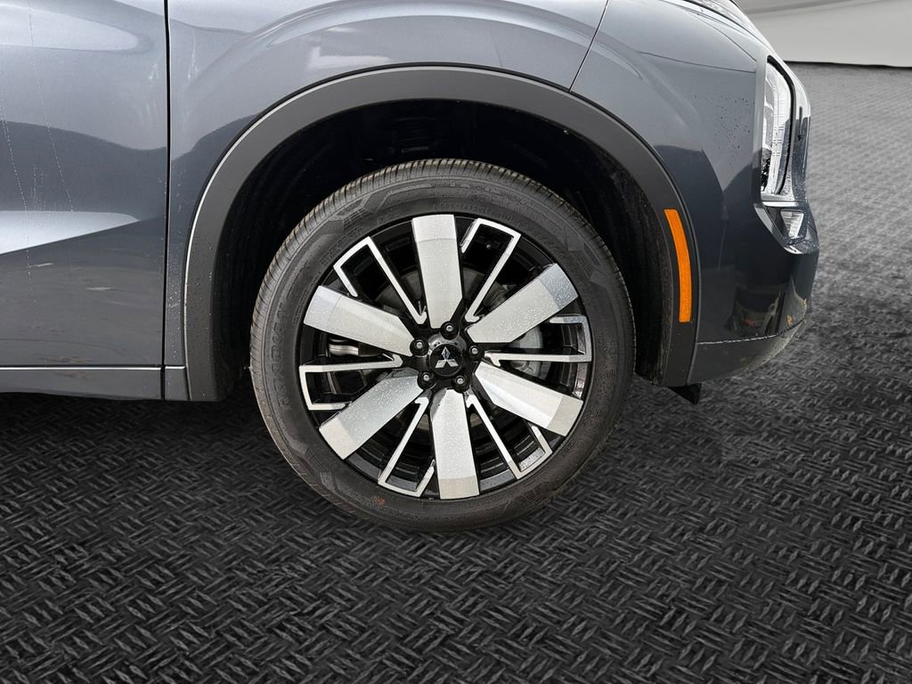 New 2026 Mitsubishi Outlander SEL AWD/4WD image 11