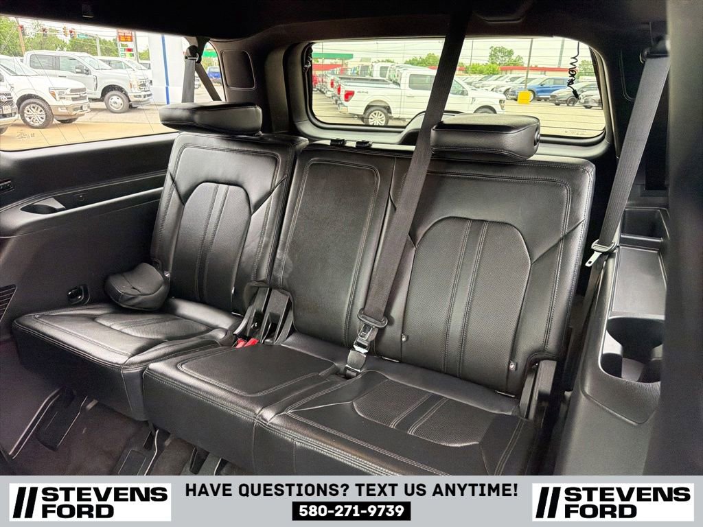 Used 2018 Ford Expedition Max Limited w/ Equipment Group 302A AWD/4WD image 38