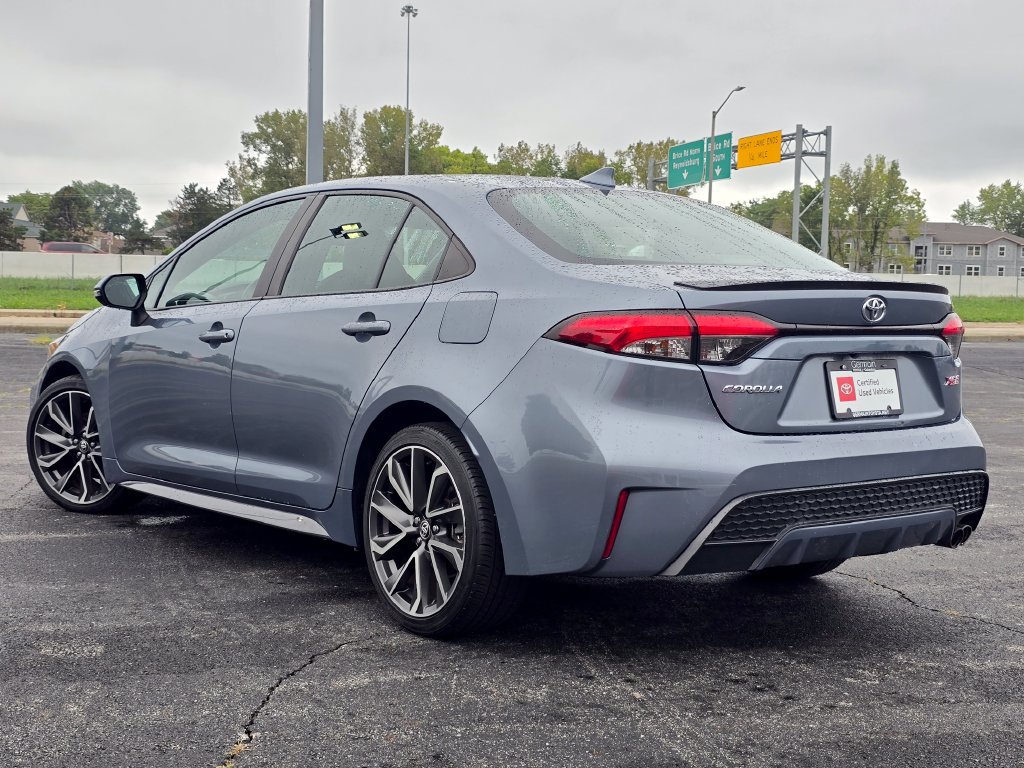 Used 2022 Toyota Corolla XSE FWD image 14
