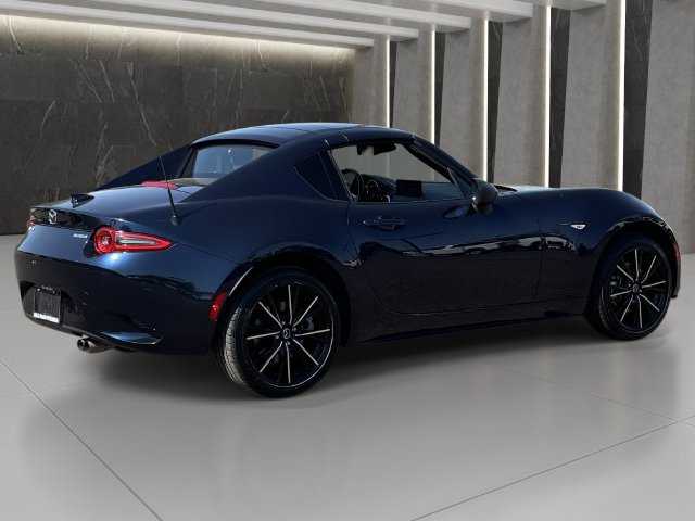 Used 2025 MAZDA MX-5 Miata RF Grand Touring RWD image 6