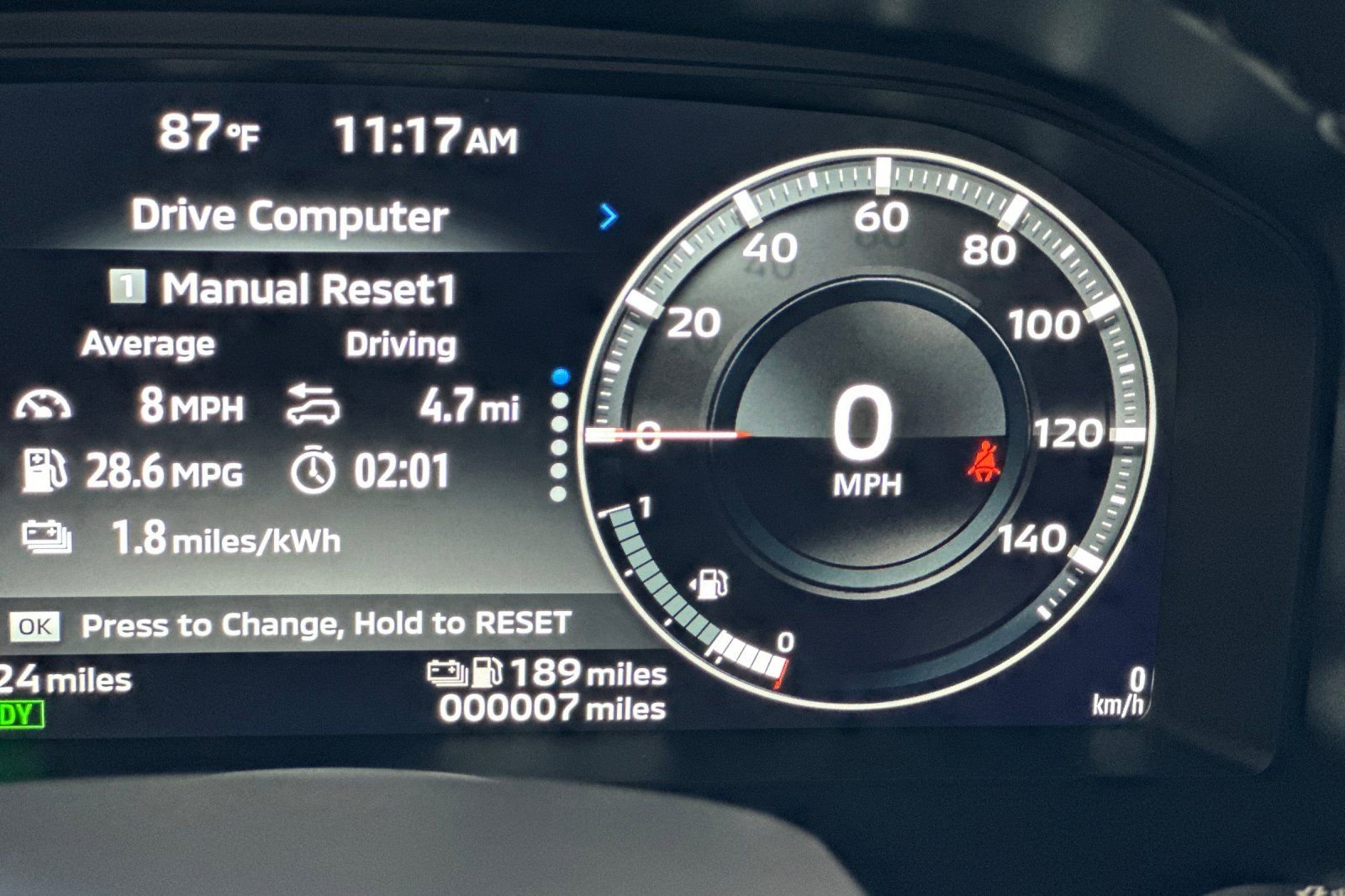 New 2025 Mitsubishi Outlander SE image 25