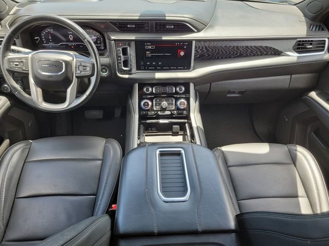 Used 2022 GMC Yukon XL Denali AWD/4WD image 12