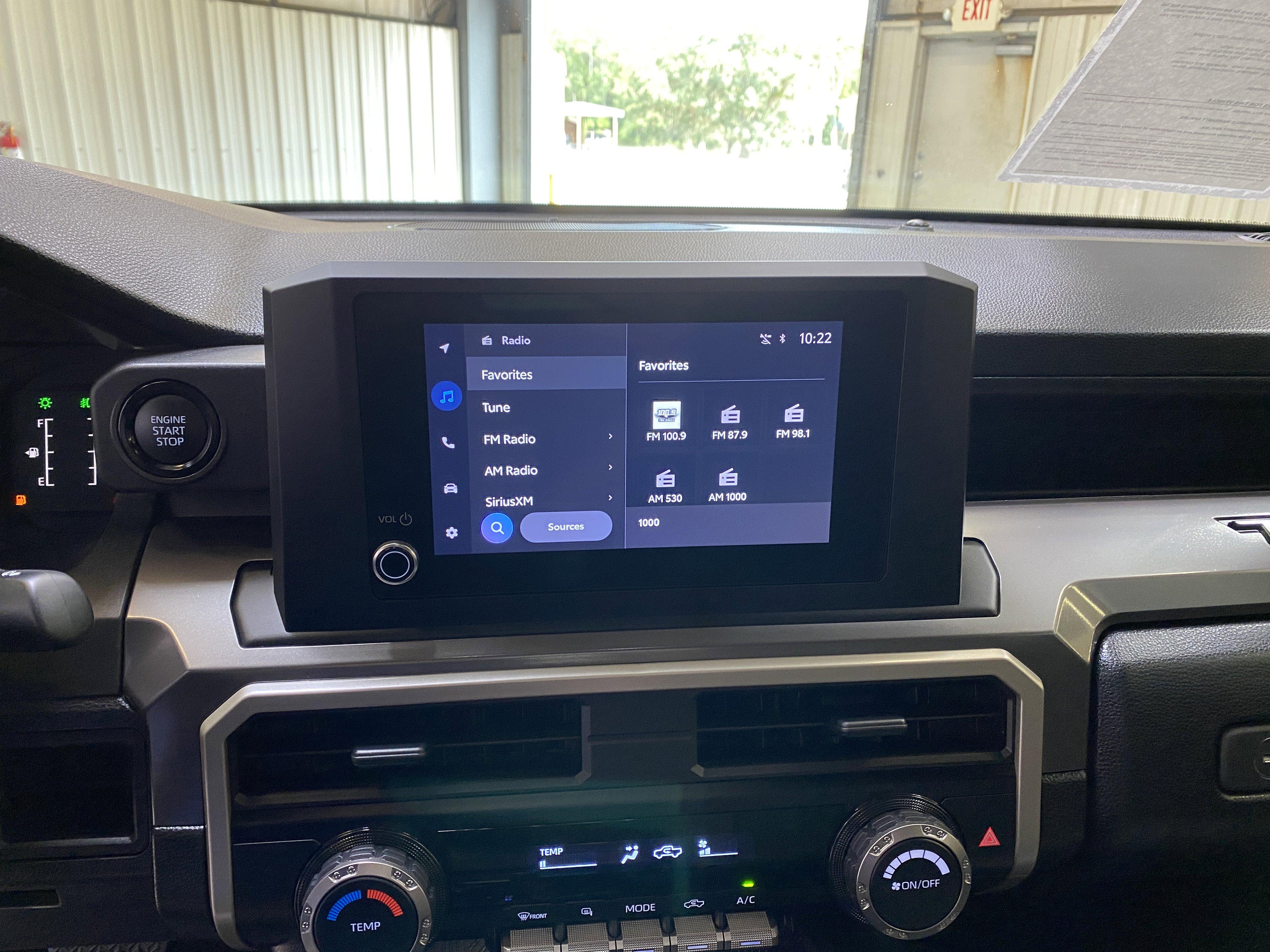 Used 2025 Toyota Tacoma SR5 image 37