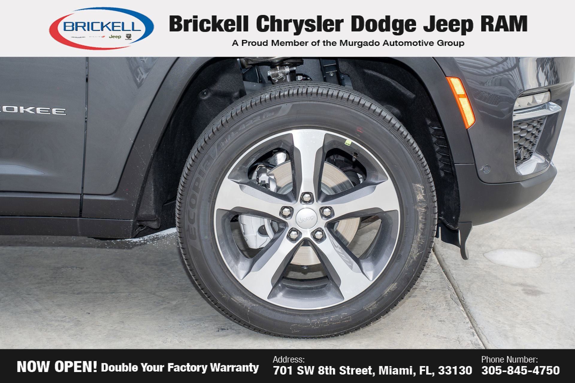 New 2025 Jeep Grand Cherokee Limited w/ Luxury Tech Group II image 41