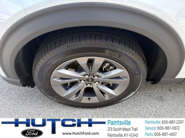 New 2026 Ford Explorer Active w/ Active Comfort Package AWD/4WD image 9
