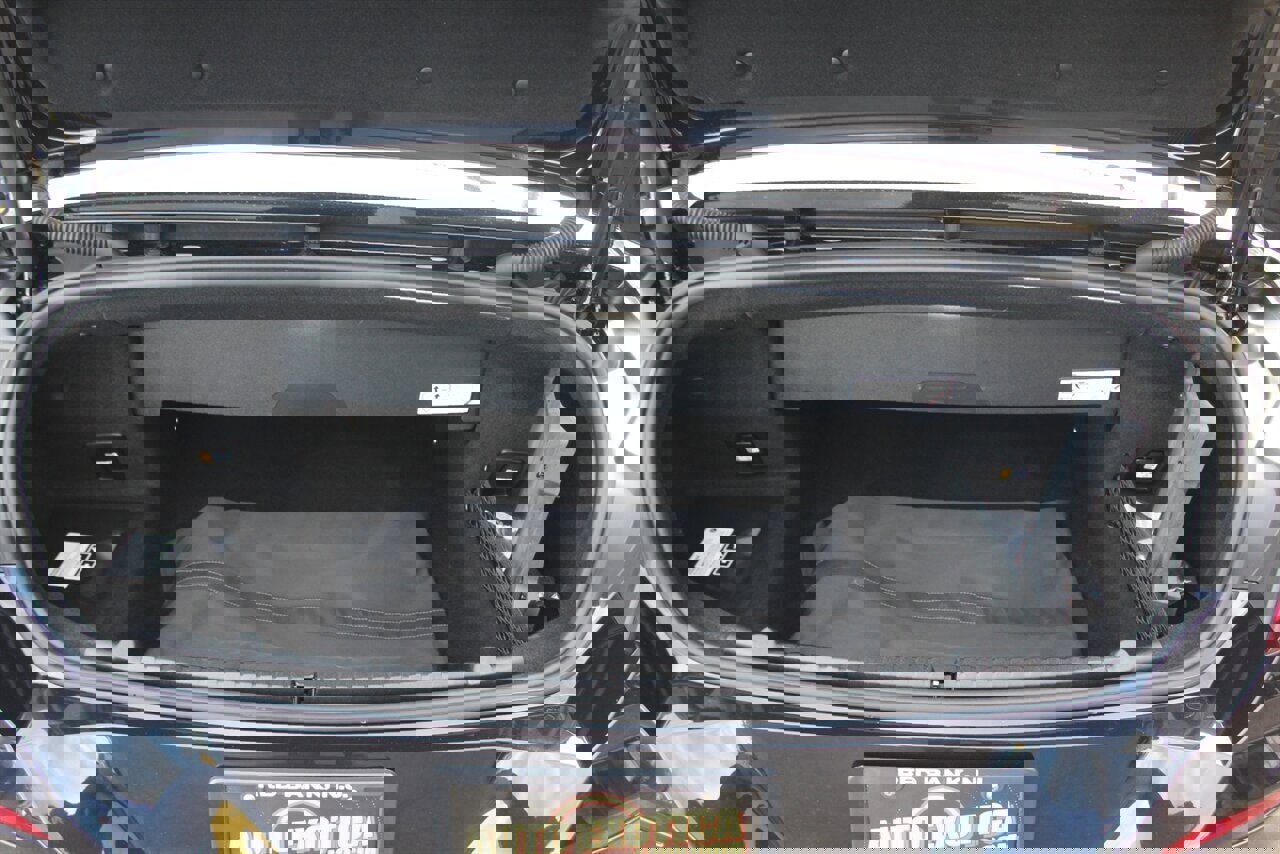 Used 2022 BMW 840i xDrive Convertible w/ Driving Assistance Package image 26