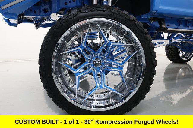 Used 2018 Ford F250 Platinum w/ Platinum Ultimate Package AWD/4WD image 48