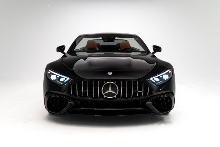 Used 2022 Mercedes-Benz SL 55 AMG 4MATIC image 40