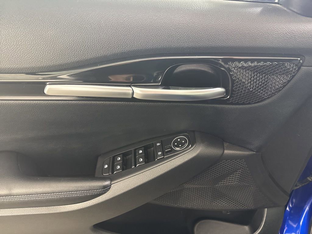 Used 2021 Kia Seltos S FWD image 19