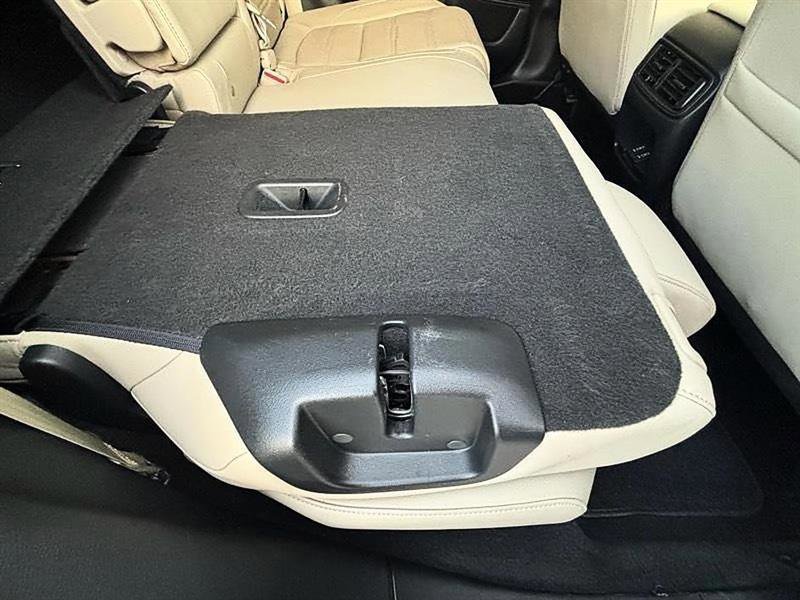 Used 2020 Honda CR-V EX-L image 41